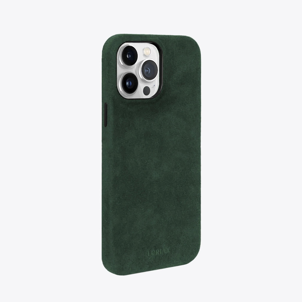 The Signature Handcrafted Case — iPhone 15