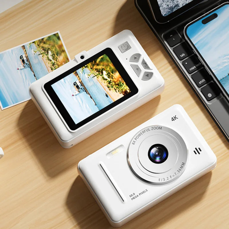 Compact camera rear screen with playback photo